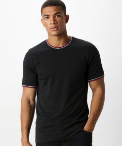 T-shirt à la mode