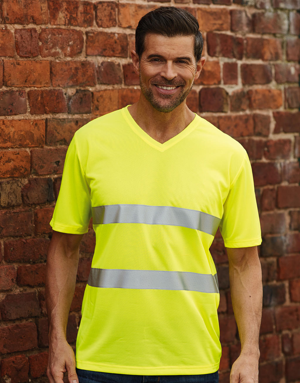 T-shirt fluo super léger à col en V – Image 2